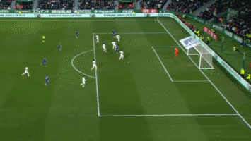 3-2！意大利女排豪取11连胜 埃格努+安娃轮番轰炸 瓦尔加斯26分难救主